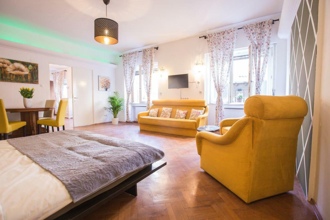 Color Apartments Nicolae Tonitza St Bükreş Dış mekan fotoğraf
